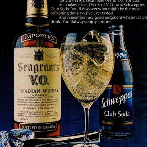 1982 Seagram's V.O. Canadian Whisky Vintage Print Ad (L16)